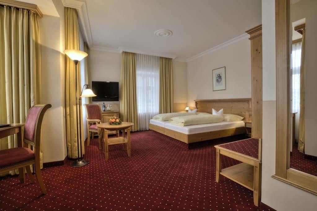 & Gaststaette Zum Erdinger Weissbraeu 3* Monaco di Baviera